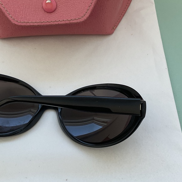 Kate Spade New York Tortoise and Black Sunglasses Duo - Picture 12 of 14